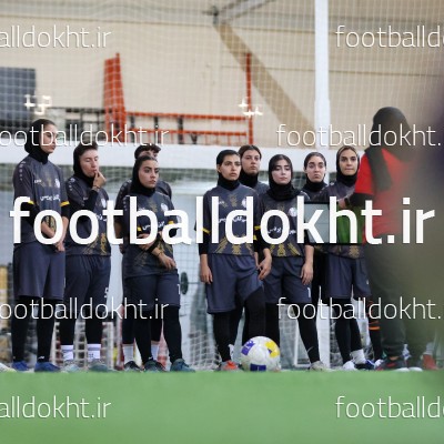 تمرین تیم فوتبال زنان مهرگان پردیس