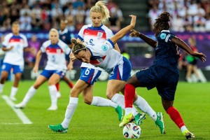 گل انگلیس به فرانسه