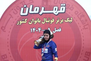 لیگی که تا هفته هجدهم کوتاه نیامد؛ قهرمانی، سقوط و بقا در یک روز