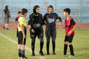 بانوان بوشهری پدیده ای نوظهور در عرصه داوری فوتبال کشور