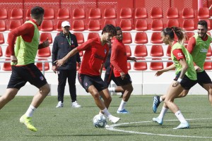 فیلم تمرین مشترک تیم های زنان و مردان اتلتیکو مادرید