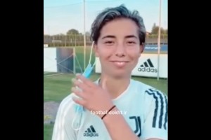 پیام فارسی آناهیتا زمانیان: ماسک بزنید!