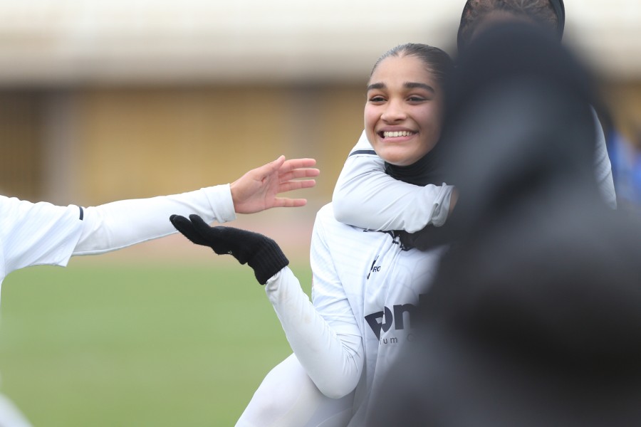 گزارش تصویری دیدار سنگین ماشین ایستا و ملوان در هفته یازدهم