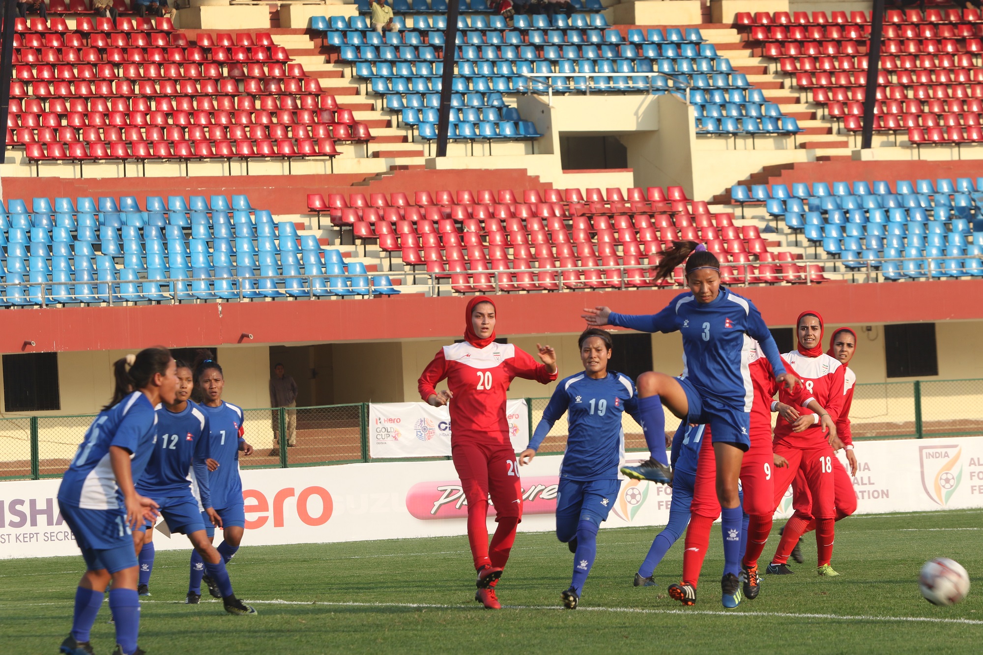گزارش تصویری دیدار تیم ملی فوتبال زنان ایران و نپال گزارش تصویری دیدار تیم ملی فوتبال زنان ایران و نپال