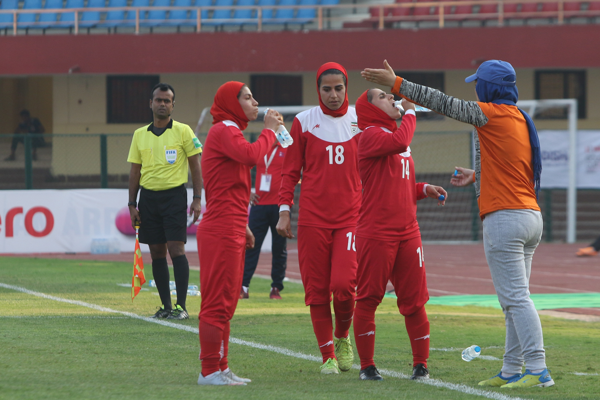 گزارش تصویری دیدار تیم ملی فوتبال زنان ایران و نپال گزارش تصویری دیدار تیم ملی فوتبال زنان ایران و نپال