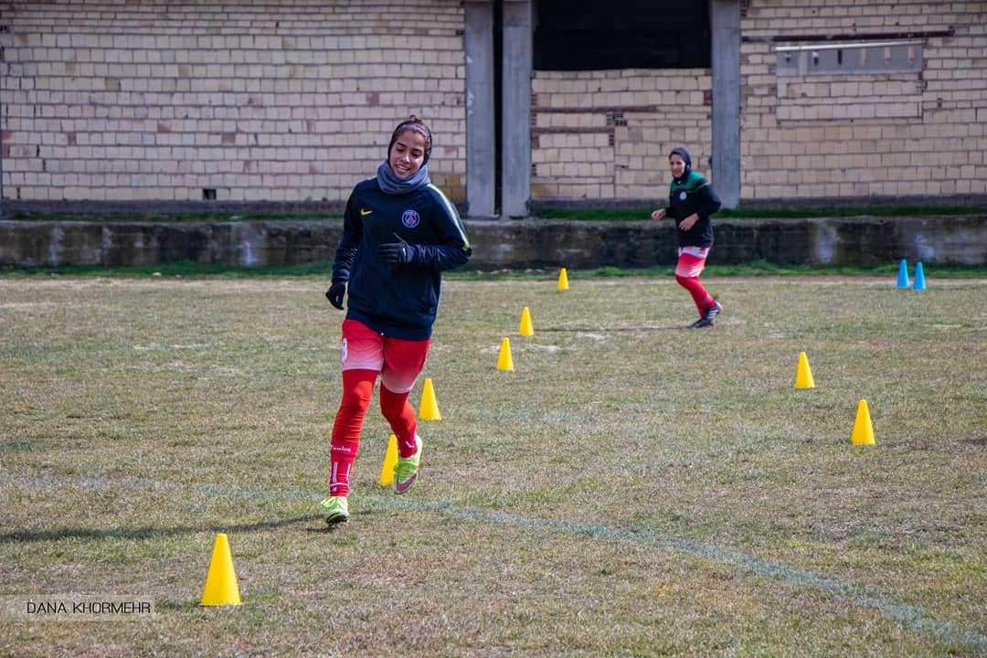 گزارش تصویری تمرینات تیم فوتبال زنان راه‌یاب ملل مریوان