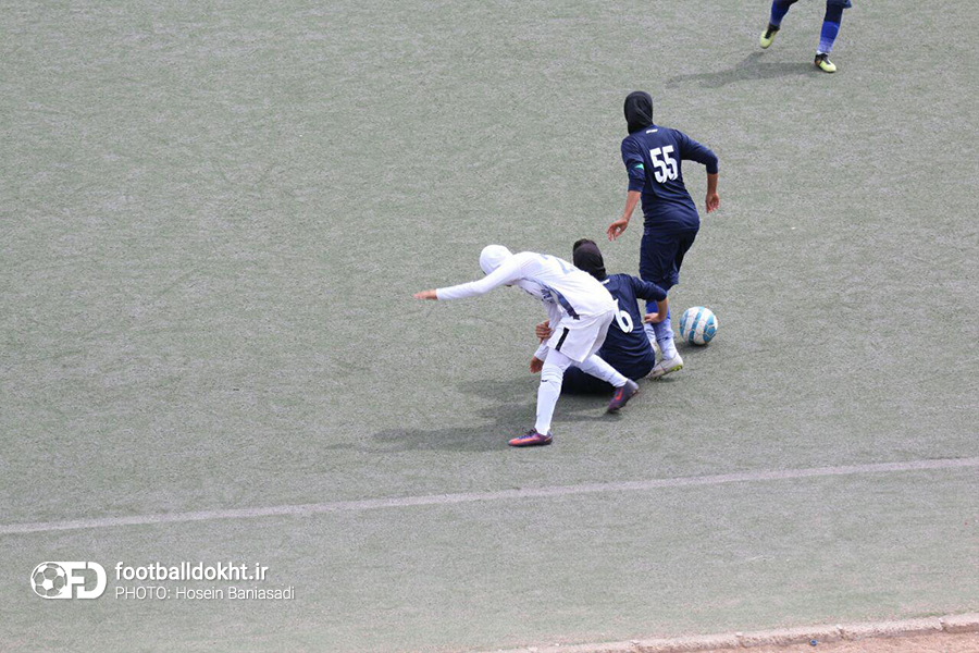 گزارش تصویری دیدار شهرداری بم و ذوب آهن اصفهان گزارش تصویری دیدار شهرداری بم و ذوب آهن اصفهان