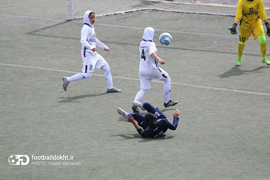 گزارش تصویری دیدار شهرداری بم و ذوب آهن اصفهان گزارش تصویری دیدار شهرداری بم و ذوب آهن اصفهان