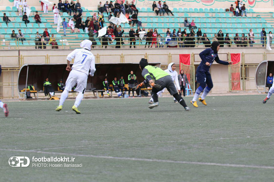 گزارش تصویری دیدار شهرداری بم و ذوب آهن اصفهان گزارش تصویری دیدار شهرداری بم و ذوب آهن اصفهان