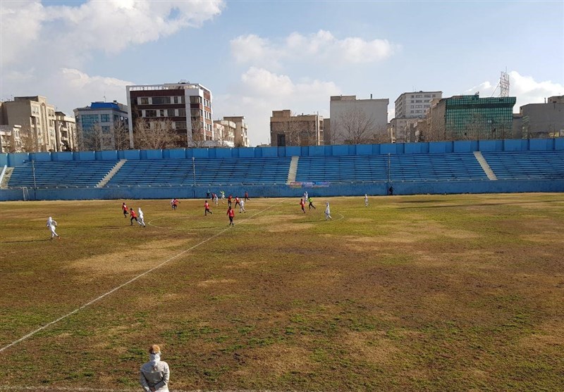 نگهبان ورزشگاه، مانع برگزاری آذرخش و شهرداری سیرجان شد