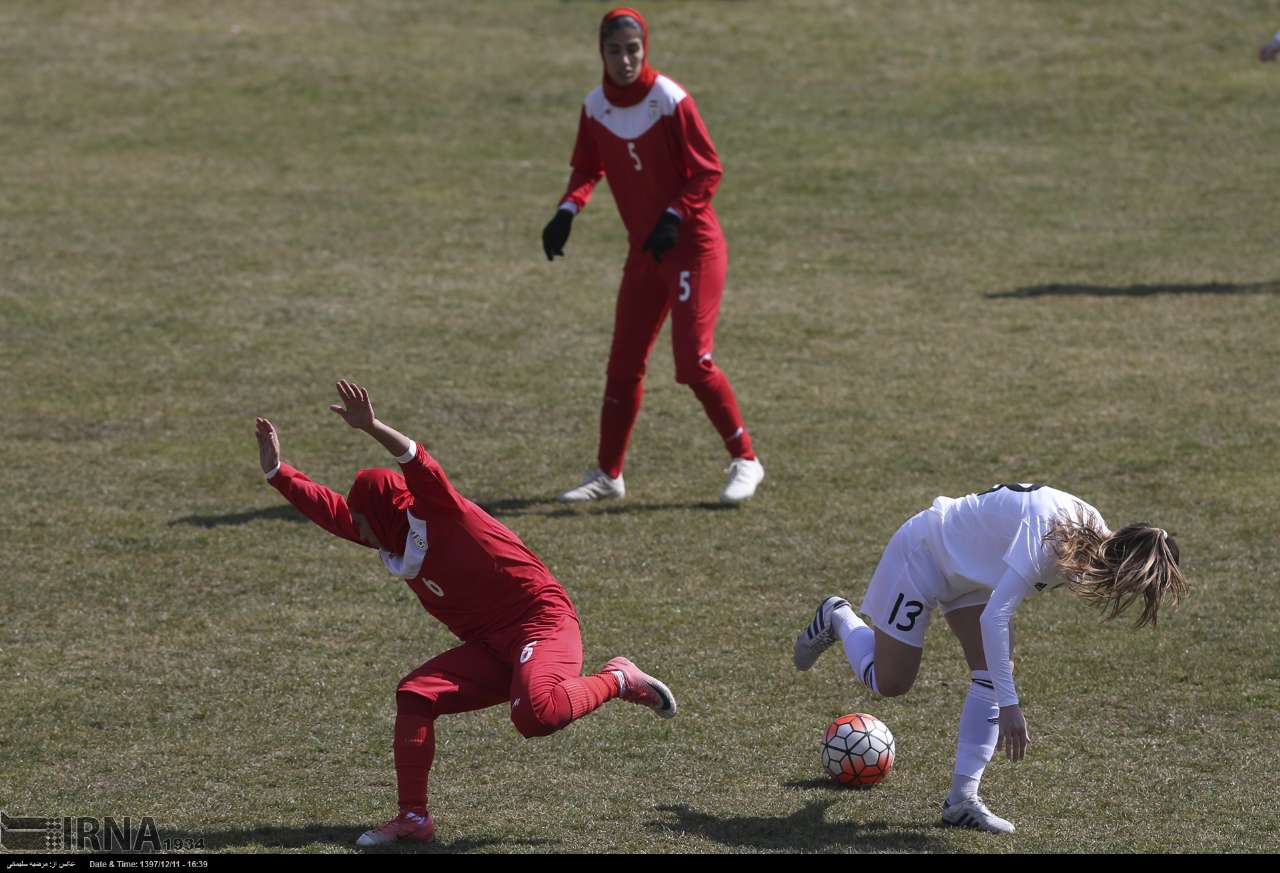 گزارش تصویری دیدار دوستانه تیم ملی فوتبال زنان ایران و بلاروس گزارش تصویری دیدار دوستانه تیم ملی فوتبال زنان ایران و بلاروس