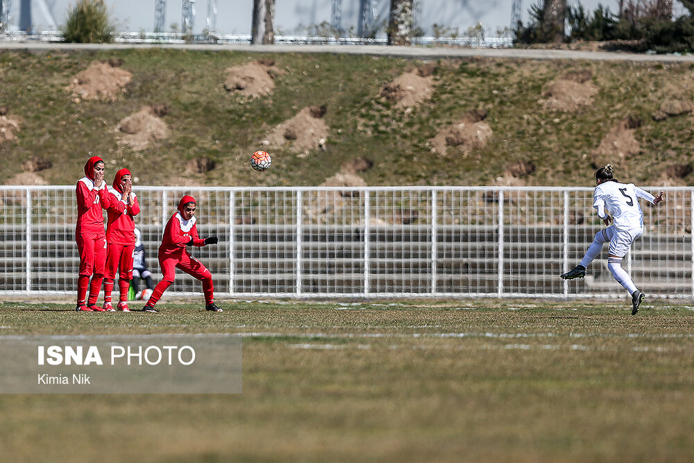 گزارش تصویری دیدار دوستانه تیم ملی فوتبال زنان ایران و بلاروس گزارش تصویری دیدار دوستانه تیم ملی فوتبال زنان ایران و بلاروس