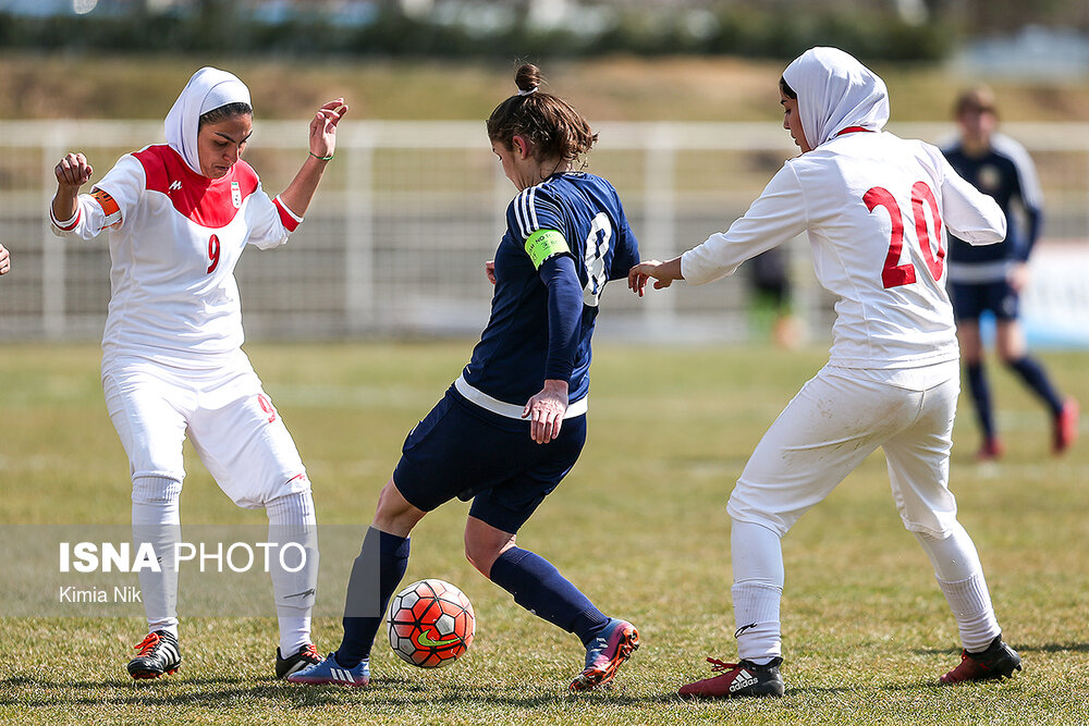 گزارش تصویری دومین دیدار دوستانه فوتبال زنان ایران و بلاروس گزارش تصویری دومین دیدار دوستانه فوتبال زنان ایران و بلاروس