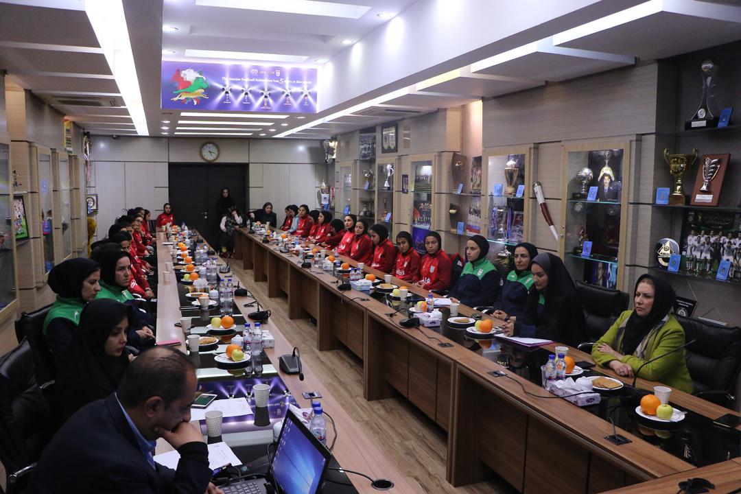 برگزاری مراسم بدرقه تیم ملی فوتبال زنان ایران