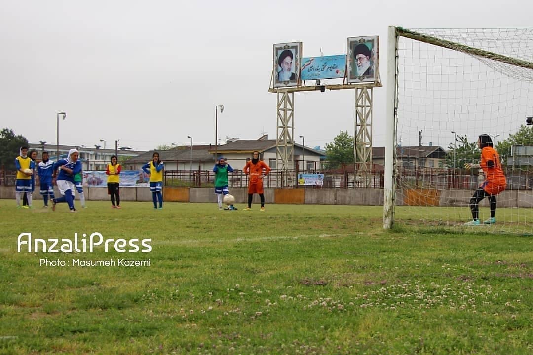 گزارش تصویری تمرین تیم زنان ملوان گزارش تصویری تمرین تیم زنان ملوان
