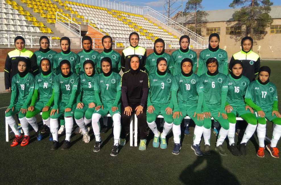 نائب قهرمانی شهرداری سیرجان و توقف ملوان در سن سیروس