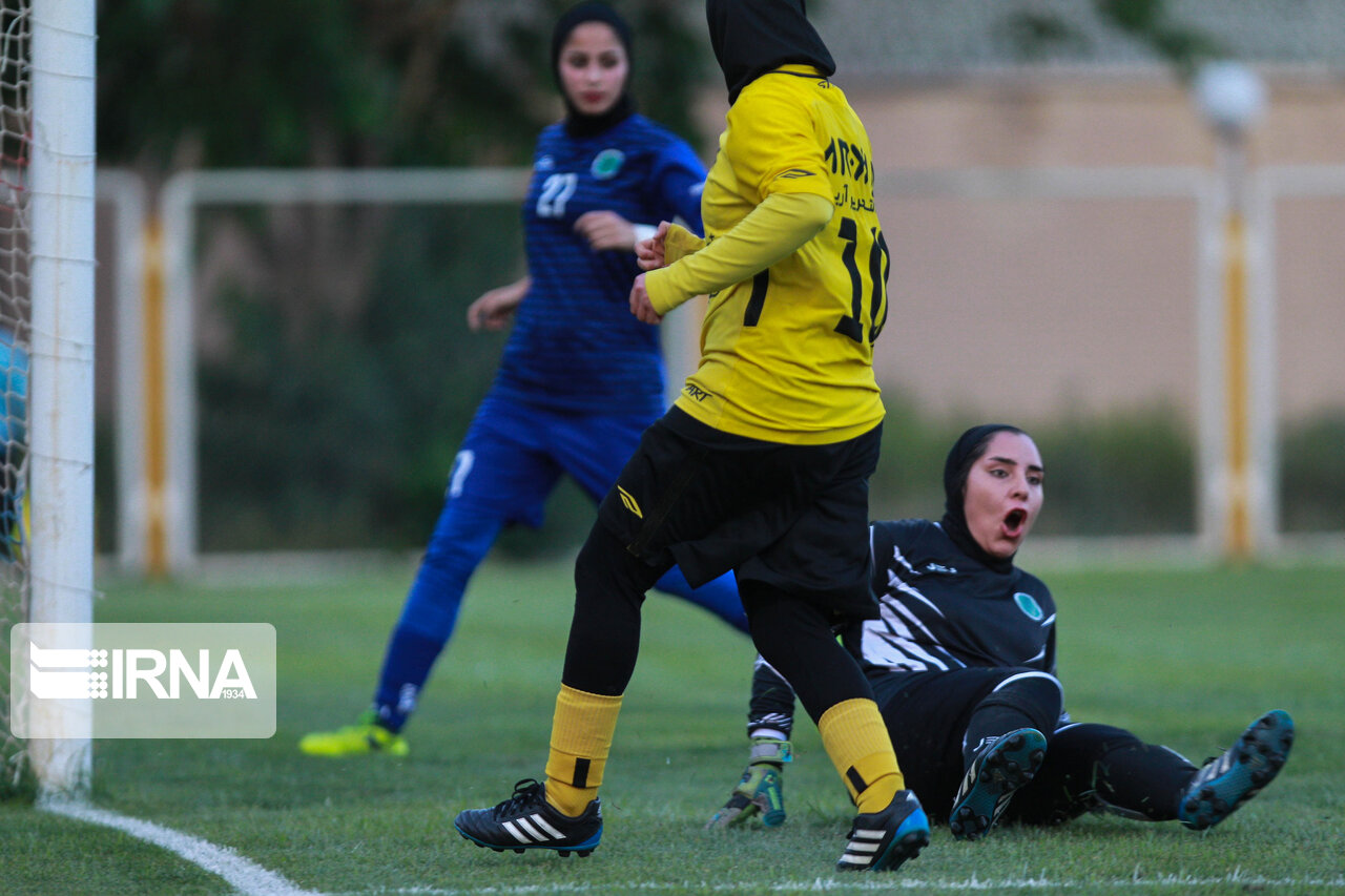 گزارش تصویری دیدار سپاهان اصفهان و شهرداری سیرجان