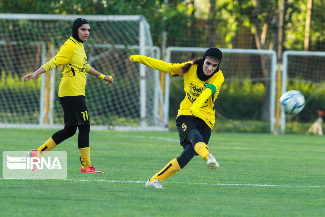 گزارش تصویری دیدار سپاهان اصفهان و شهرداری سیرجان