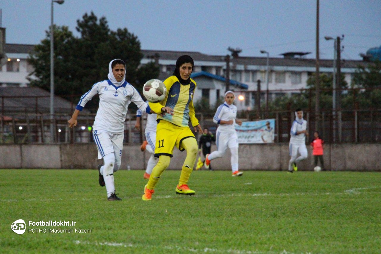 گزارش تصویری دیدار ملوان بندرانزلی و پالایش گاز ایلام گزارش تصویری دیدار ملوان بندرانزلی و پالایش گاز ایلام