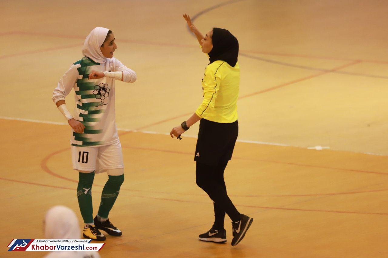 گزارش تصویری دیدار سایپا تهران و هیات فوتبال خراسان گزارش تصویری دیدار سایپا تهران و هیات فوتبال خراسان