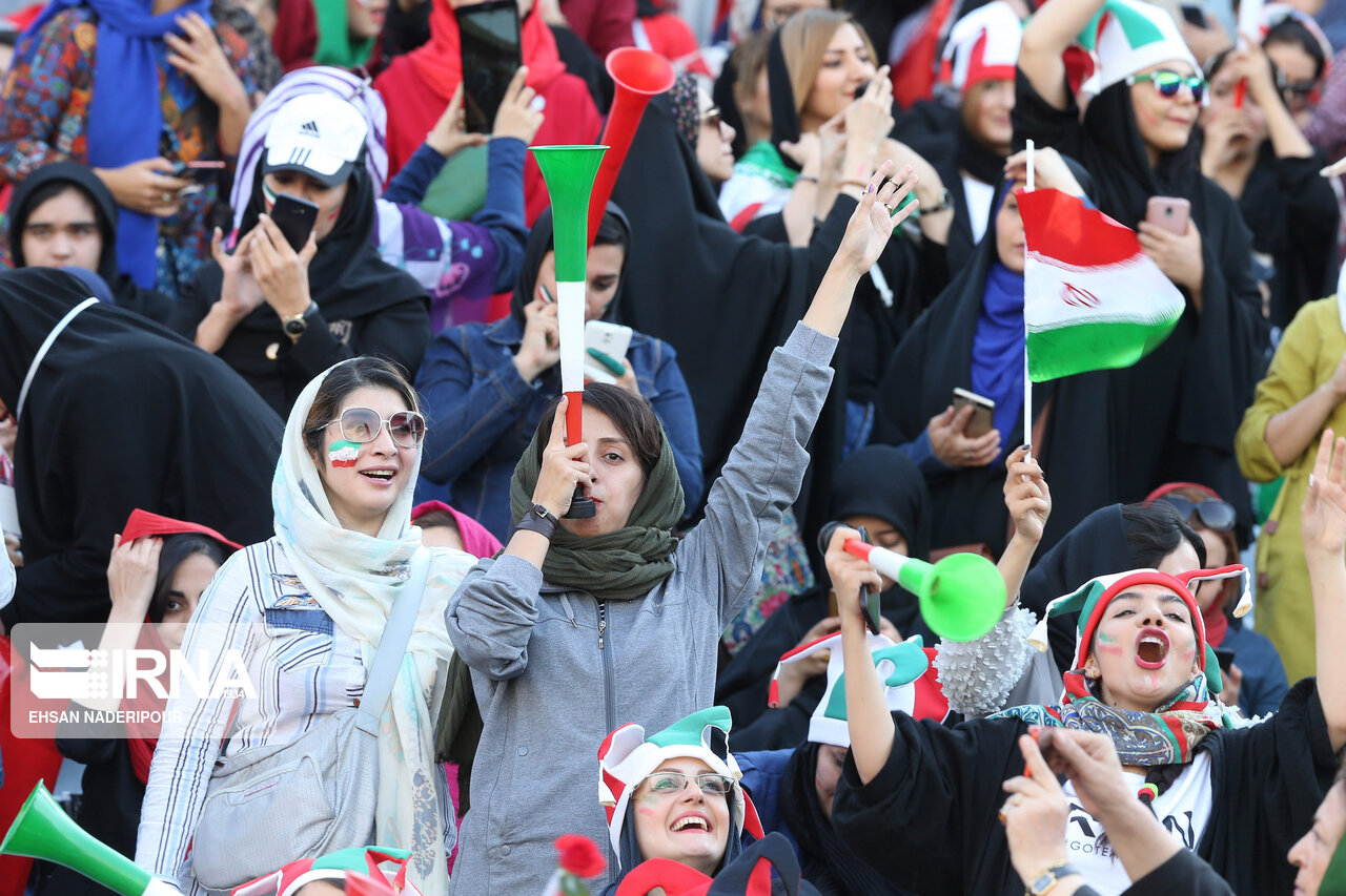 زنان در آزادی... زنان در آزادی...