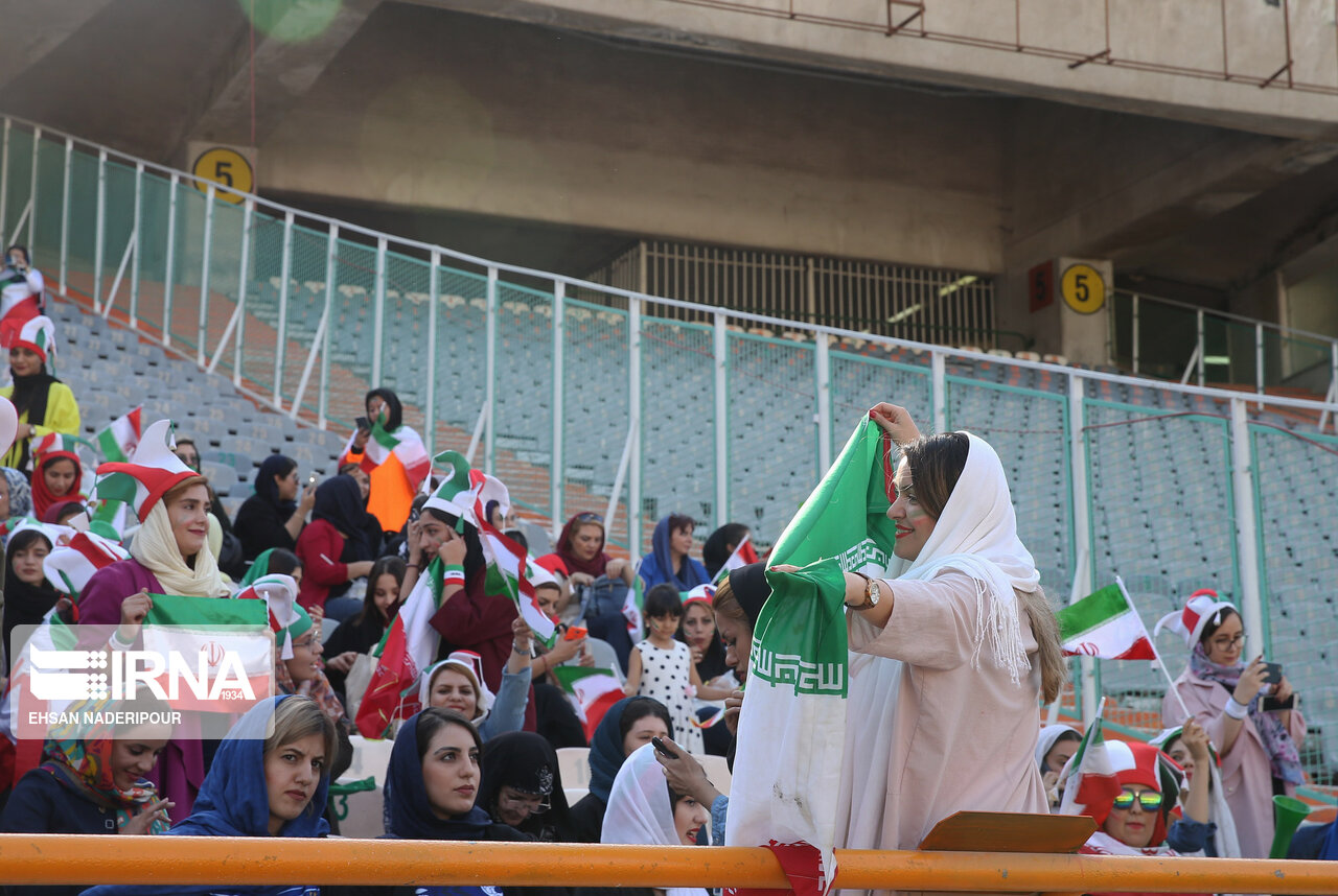 زنان در آزادی... زنان در آزادی...