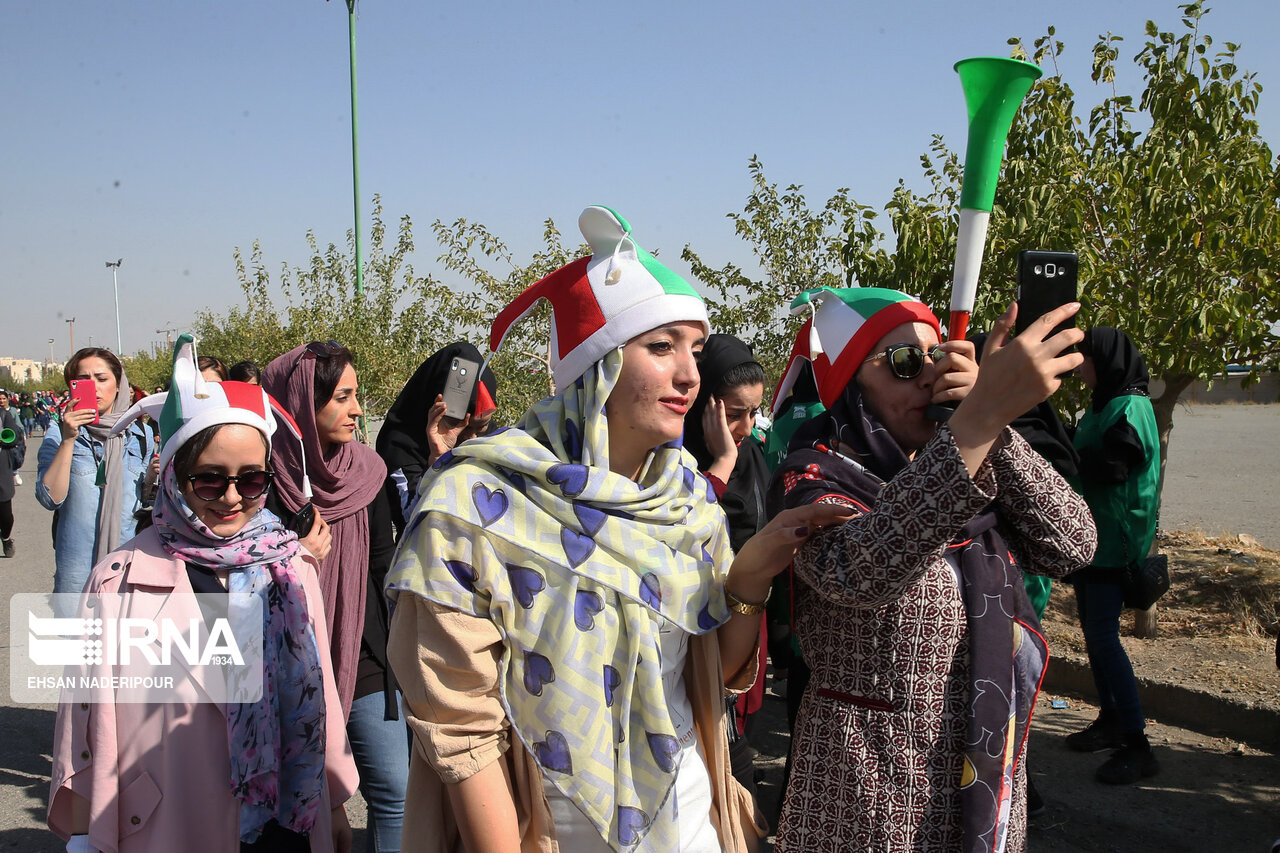 زنان در آزادی... زنان در آزادی...