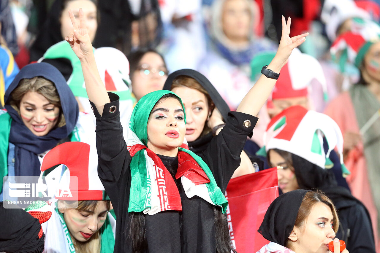 زنان در آزادی... زنان در آزادی...