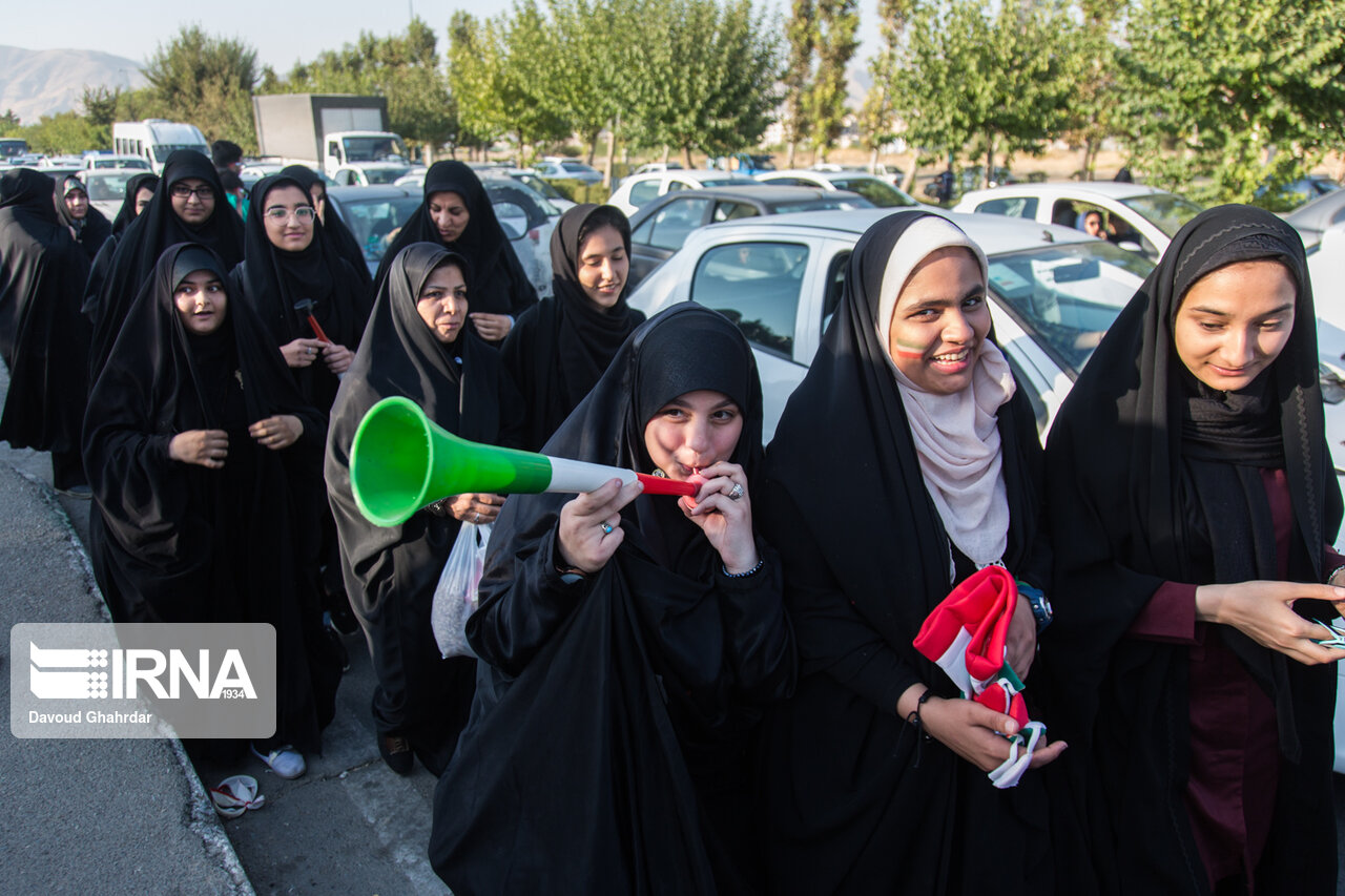 زنان در آزادی... زنان در آزادی...