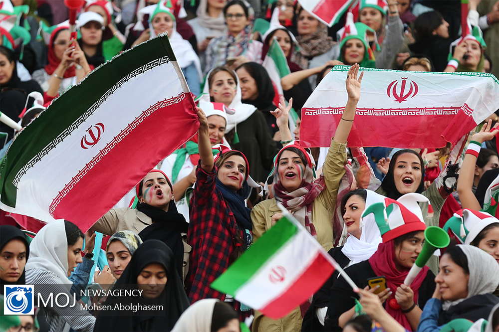 زنان در آزادی... زنان در آزادی...