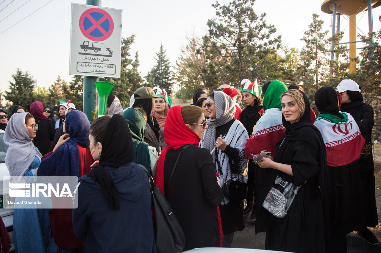 زنان در آزادی... زنان در آزادی...