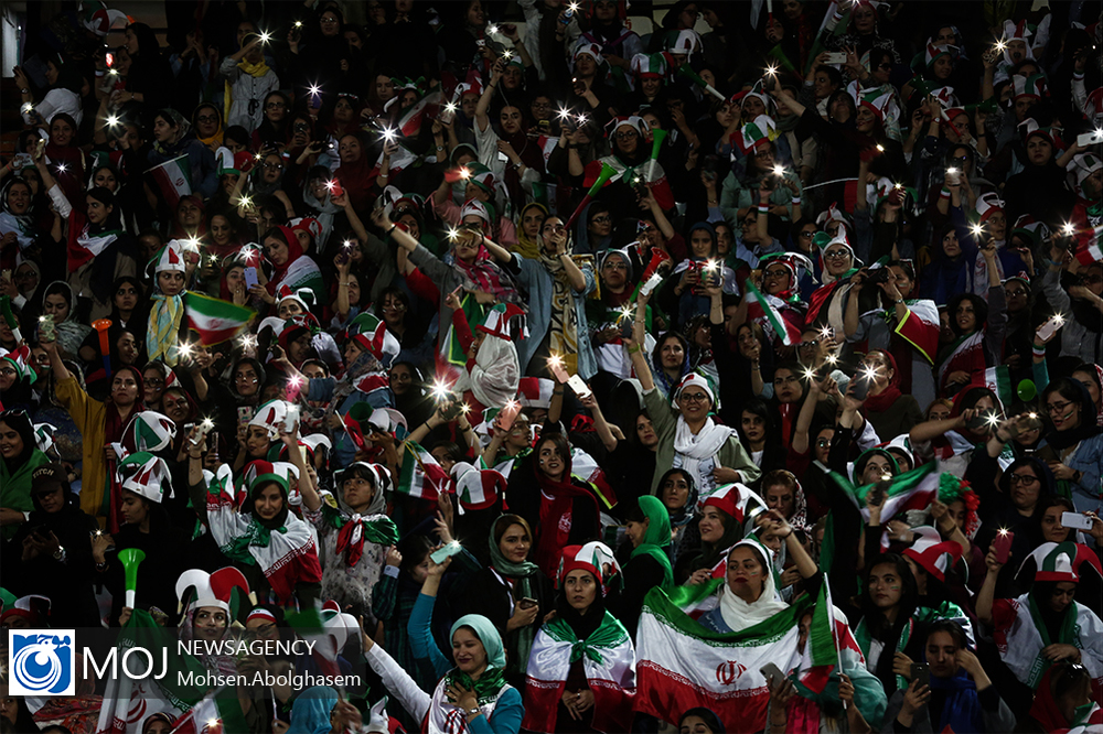 زنان در آزادی... زنان در آزادی...