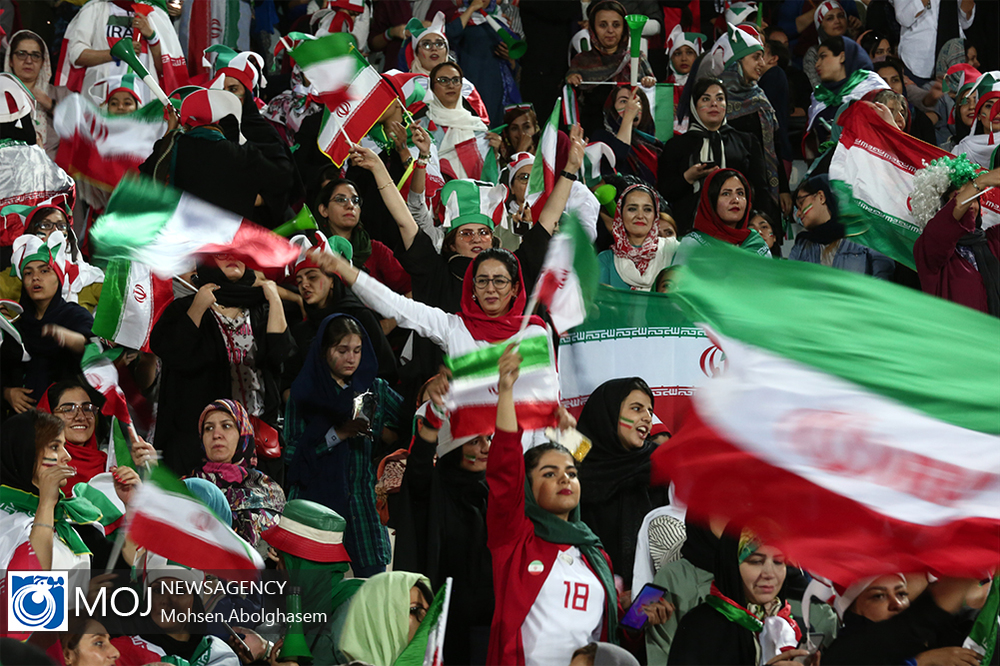 زنان در آزادی... زنان در آزادی...