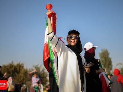 زنان در آزادی... زنان در آزادی...