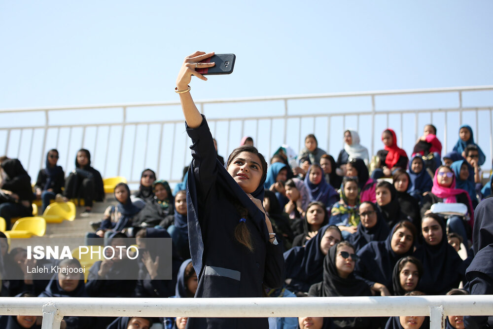 گزارش تصویری دیدار شهرداری سیرجان و هیات فوتبال البرز گزارش تصویری دیدار شهرداری سیرجان و هیات فوتبال البرز