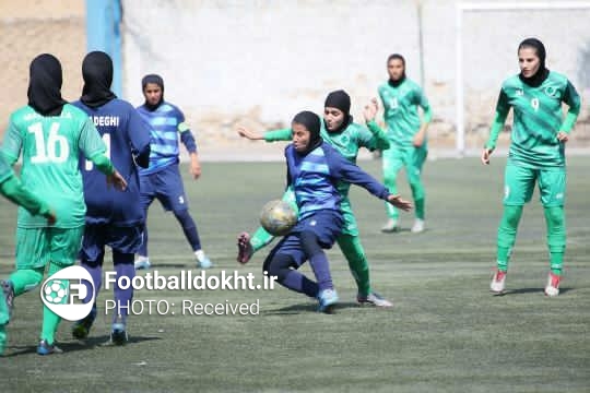 گزارش تصویری دیدار شهرداری سیرجان و هیات فوتبال البرز گزارش تصویری دیدار شهرداری سیرجان و هیات فوتبال البرز