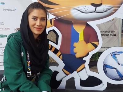 گلاره ناظمی: اعتراض داوران به فوتبال زنان آسیب میرساند گلاره ناظمی: اعتراض داوران به فوتبال زنان آسیب میرساند