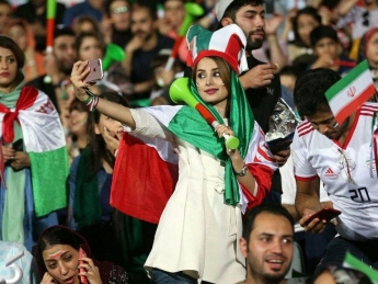 #با_من_به_ورزشگاه_بیا #با_من_به_ورزشگاه_بیا
