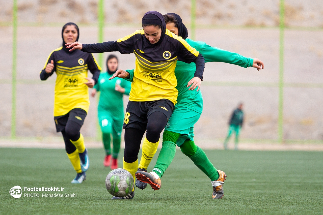 گزارش تصویری دیدار فوتبال زنان ذوب آهن اصفهان و سپاهان اصفهان گزارش تصویری دیدار فوتبال زنان ذوب آهن اصفهان و سپاهان اصفهان