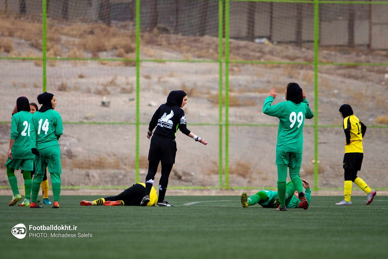 گزارش تصویری دیدار فوتبال زنان ذوب آهن اصفهان و سپاهان اصفهان گزارش تصویری دیدار فوتبال زنان ذوب آهن اصفهان و سپاهان اصفهان