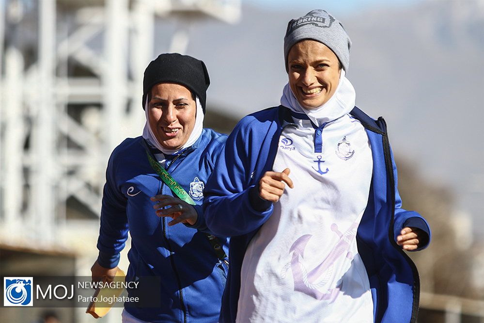 گزارش تصویری دیدار هیات فوتبال البرز و ملوان بندر انزلی گزارش تصویری دیدار هیات فوتبال البرز و ملوان بندر انزلی