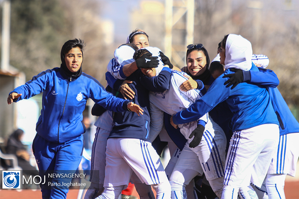 گزارش تصویری دیدار هیات فوتبال البرز و ملوان بندر انزلی گزارش تصویری دیدار هیات فوتبال البرز و ملوان بندر انزلی