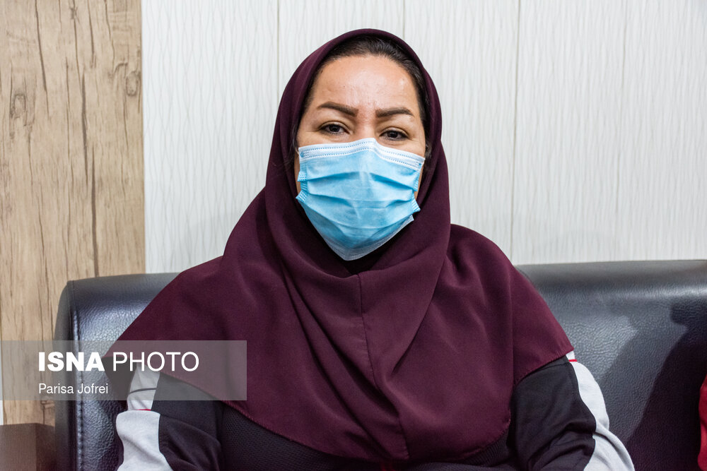 زهره خلیفه: مطالبه فصل قبل فوتبالیست‌های بوشهر ۱۵۰ میلیون تومان است