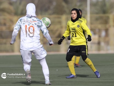 شکست قهرمان و نایب قهرمان فصل گذشته در لیگ فوتبال زنان