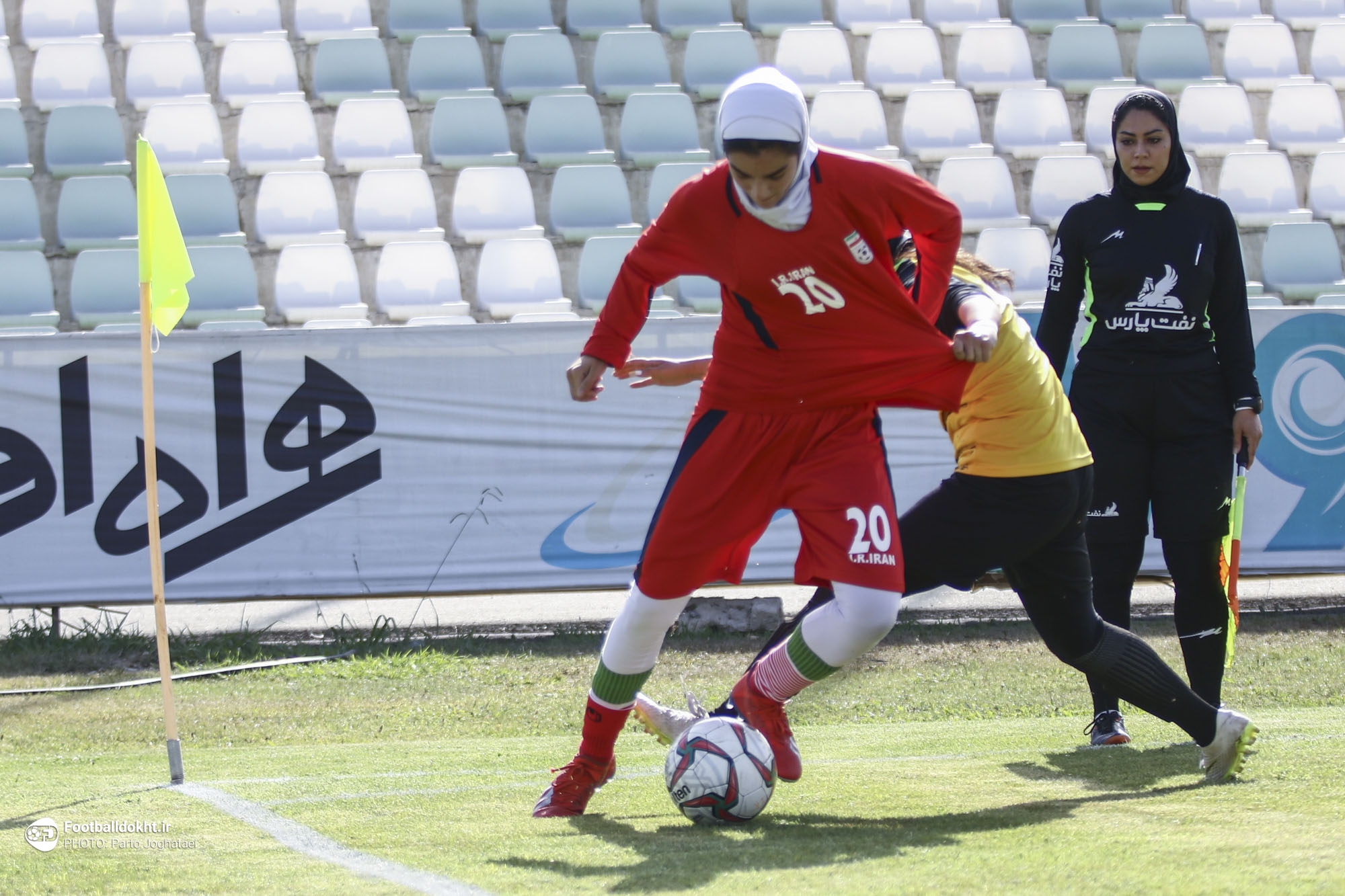 هاجر دباغی